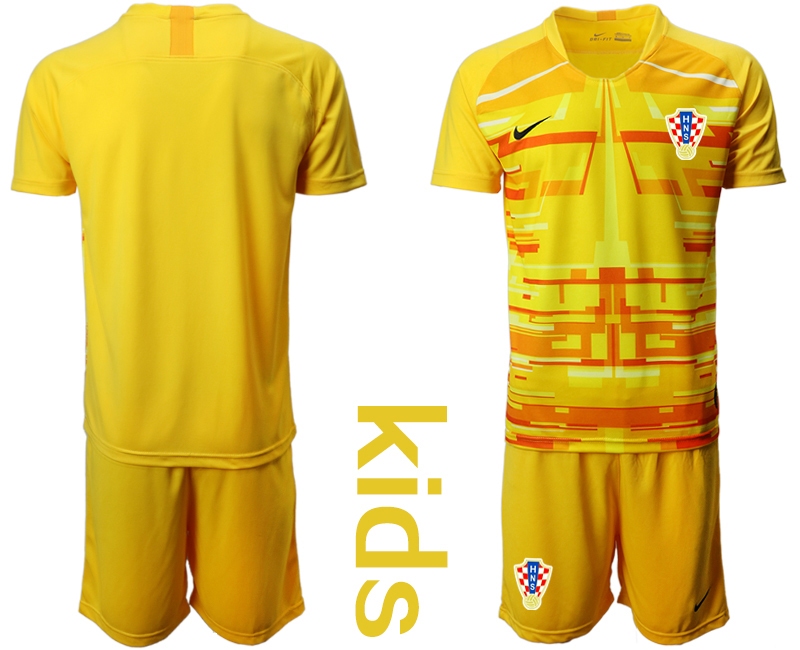Youth 2021 European Cup Croatia yellow goalkeeper Soccer Jersey1
